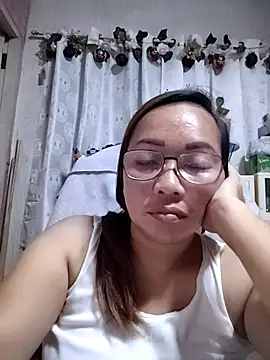 Snapshot of asianwet4u chatting on 02/27/26, 05:35 asianwet4u online show from 02/27/26, 05:35