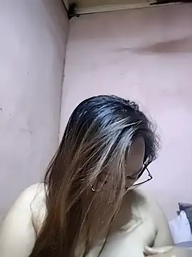 asianwet4u online show from 04/20/26, 09:45