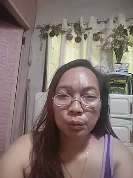 Snapshot of asianwet4u chatting on 07/31/26, 05:29 asianwet4u online show from 07/31/26, 05:29