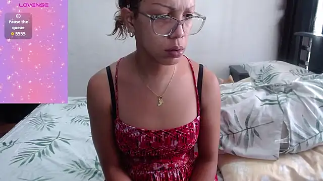 sensual nataliee online show from 04/16/26, 02:40