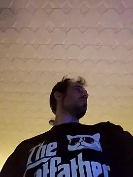 Snapshot of Codymc89 chatting on 03/04/25, 05:32 Codymc89 online show from 03/04/25, 05:32