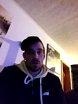 Snapshot of Codymc89 chatting on 10/03/25, 12:07 Codymc89 online show from 10/03/25, 12:07