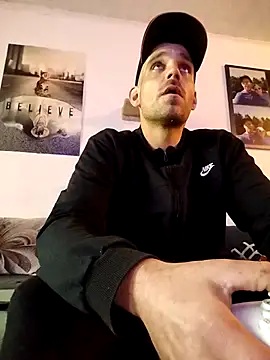 Snapshot of Codymc89 chatting on 10/11/25, 06:34 Codymc89 online show from 10/11/25, 06:34