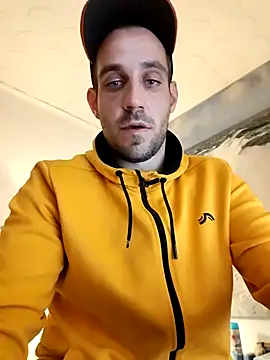 Snapshot of Codymc89 chatting on 11/29/25, 08:06 Codymc89 online show from 11/29/25, 08:06