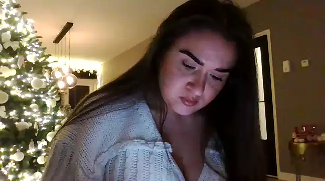 avajade online show from 12/10/24, 06:49