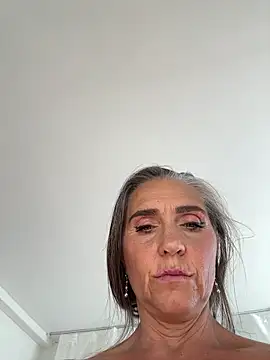 Snapshot of Alimela chatting on 02/03/26, 11:15 Alimela online show from 02/03/26, 11:15