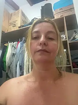 moniquerainx online show from 01/08/26, 11:18