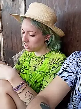 Rabit Snake online show from 01/24/25, 08:22