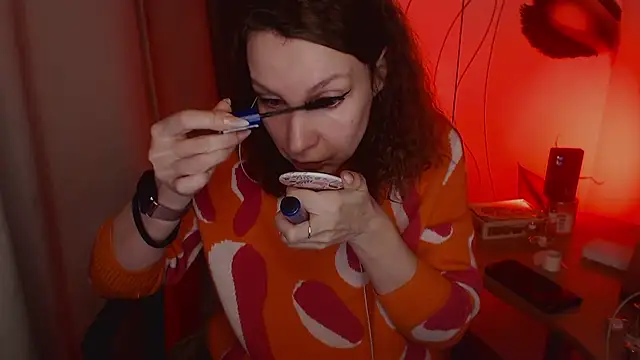 JohansonKatie online show from 01/13/25, 02:39