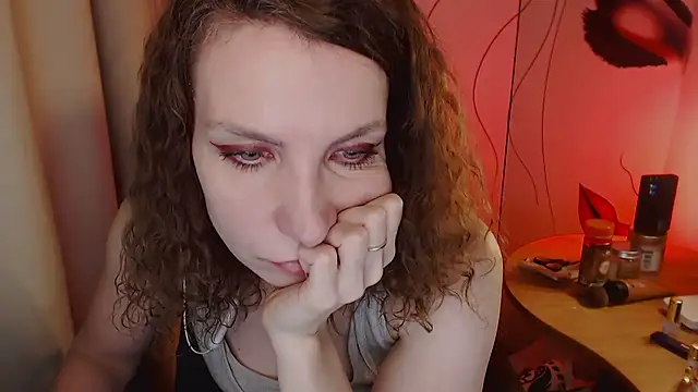 JohansonKatie online show from 01/21/25, 03:43