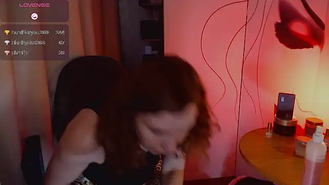 JohansonKatie online show from 02/10/25, 01:22