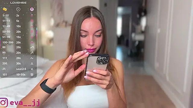 Eva JJ online show from 11/06/25, 03:40