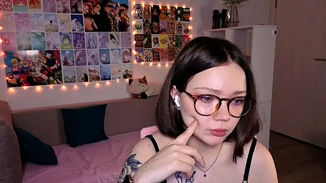 Snapshot of MilenaSaint chatting on 01/29/25, 06:22 MilenaSaint online show from 01/29/25, 06:22