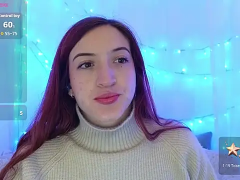 Snapshot of ninaa_fox chatting on 05/02/26, 02:44 ninaa fox online show from 05/02/26, 02:44