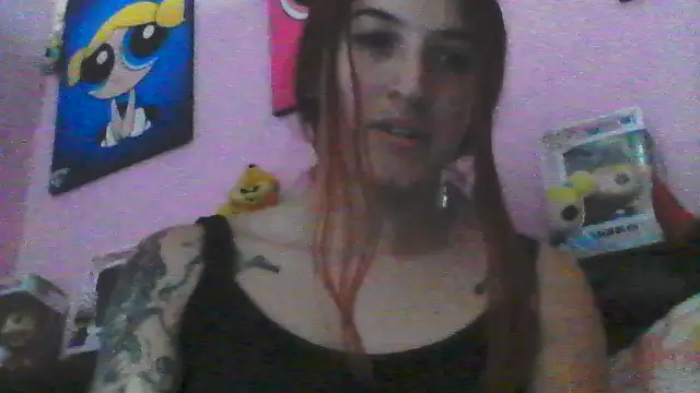 Snapshot of ninaa_fox chatting on 05/15/26, 06:26 ninaa fox online show from 05/15/26, 06:26