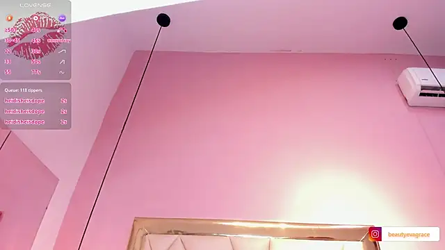 Snapshot of Eva_Grace_ chatting on 01/07/25, 01:57 Eva Grace online show from 01/07/25, 01:57