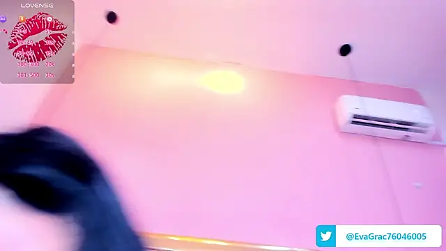 Snapshot of Eva_Grace_ chatting on 02/16/26, 02:07 Eva Grace online show from 02/16/26, 02:07