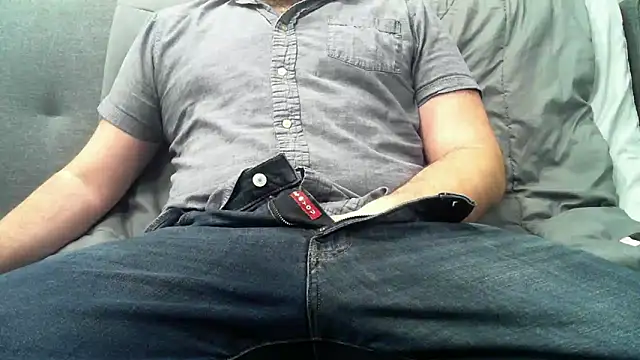 holeymoley25 online show from 03/07/25, 10:32