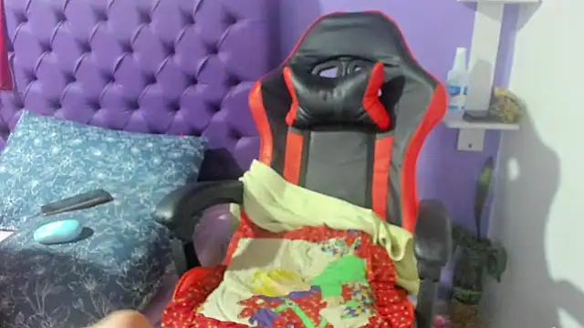 Margoth clain online show from 09/11/25, 11:27