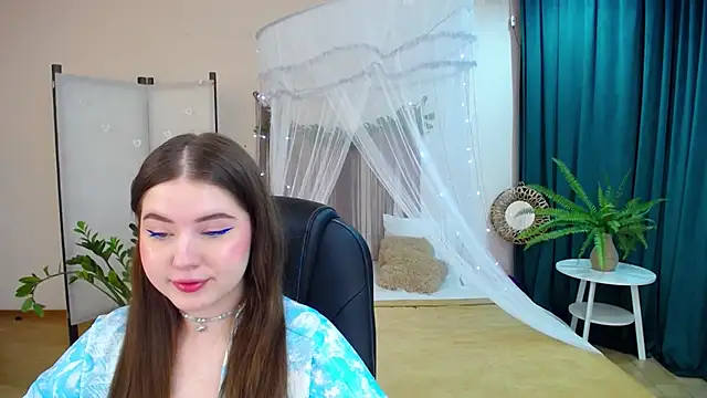 NicoleFoxery online show from 03/23/25, 03:21