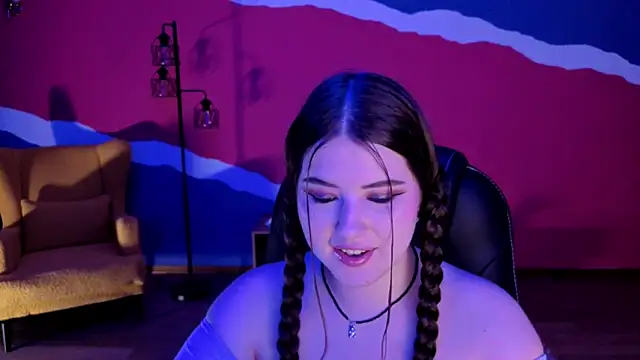 NicoleFoxery online show from 09/20/25, 06:20