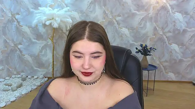 NicoleFoxery online show from 10/17/25, 06:21