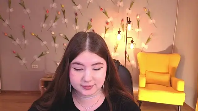 NicoleFoxery online show from 04/23/26, 06:21