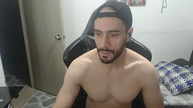 samuelgarcia  online show from 10/24/25, 08:33