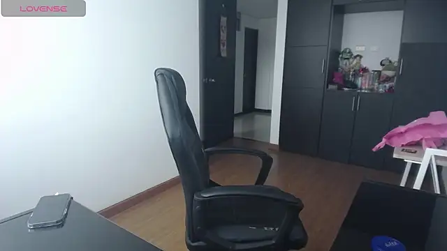 michell fun23 online show from 09/29/25, 04:34