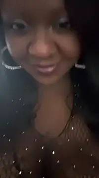 Snapshot of 6lue6a6y69 chatting on 02/16/25, 07:27 6lue6a6y69 online show from 02/16/25, 07:27