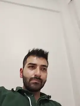 Beyefendistannbul online show from 05/13/26, 02:09