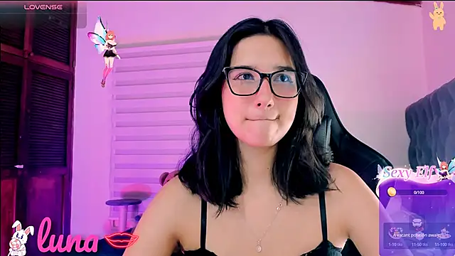 Luniverse online show from 01/11/25, 10:40