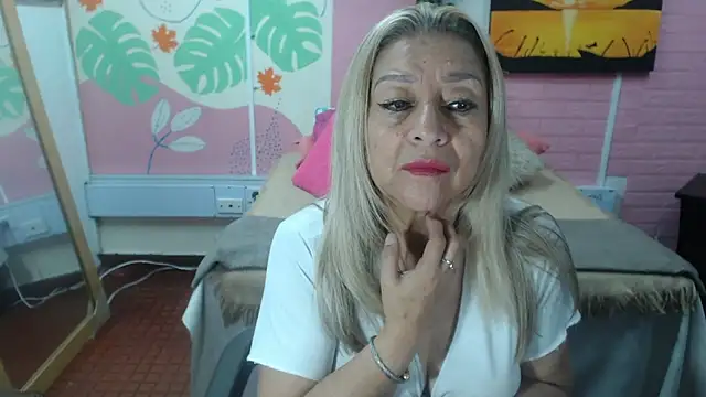 Snapshot of ZAMANTHA chatting on 05/07/26, 03:06 ZAMANTHA online show from 05/07/26, 03:06