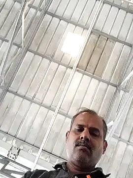 Snapshot of tz143143 chatting on 02/27/25, 05:24 tz143143 online show from 02/27/25, 05:24