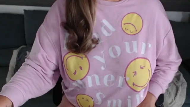 KimMitchelli online show from 09/21/25, 08:49