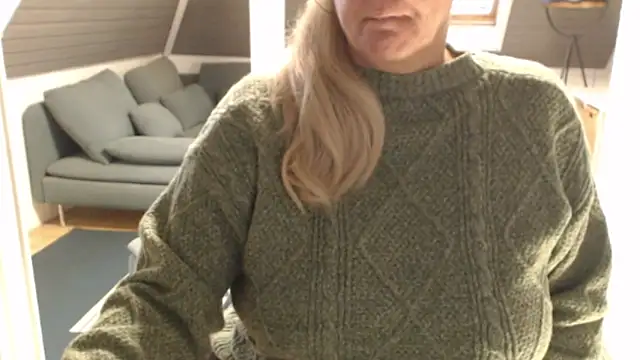 KimMitchelli online show from 01/11/26, 01:38