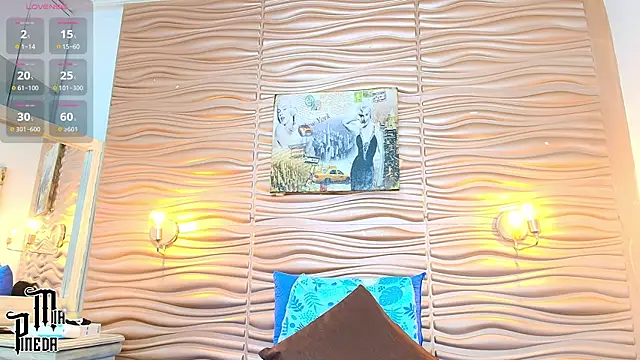 Snapshot of mia_pineda chatting on 09/16/25, 09:05 mia pineda online show from 09/16/25, 09:05