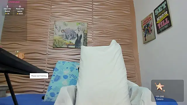 Snapshot of mia_pineda chatting on 11/27/25, 03:14 mia pineda online show from 11/27/25, 03:14