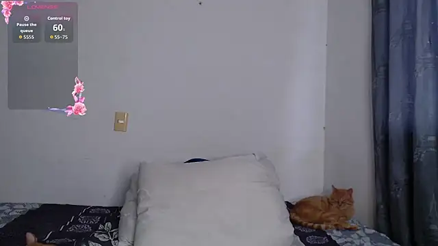 Snapshot of valen_thompson chatting on 02/05/26, 10:14 valen thompson online show from 02/05/26, 10:14