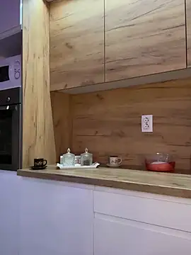 Marilyn La Rose online show from 02/08/26, 06:00