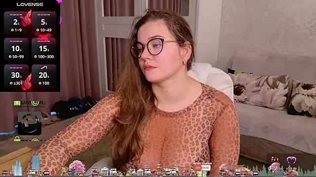 KellyKleine online show from 11/19/25, 06:35