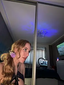 Snapshot of RockQueen_A chatting on 01/28/25, 08:47 RockQueen A online show from 01/28/25, 08:47