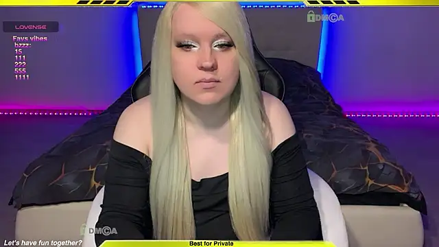 camsmiley online show from 04/21/26, 11:49