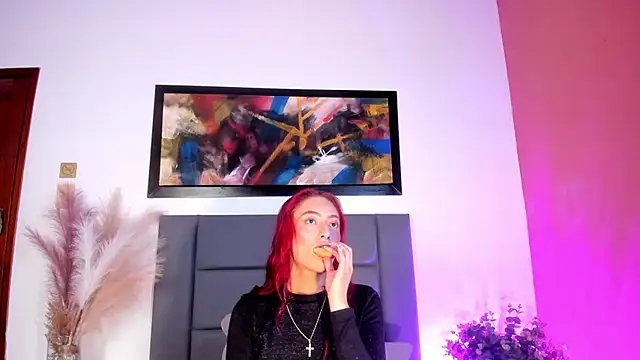 JupiteFox online show from 10/25/25, 01:02