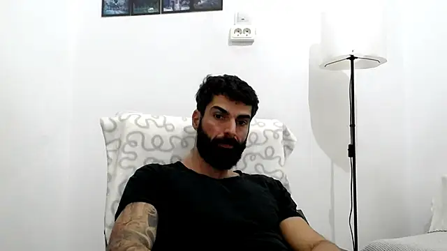 Verycutex online show from 11/19/25, 07:41