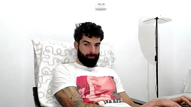 Verycutex online show from 12/17/25, 07:58