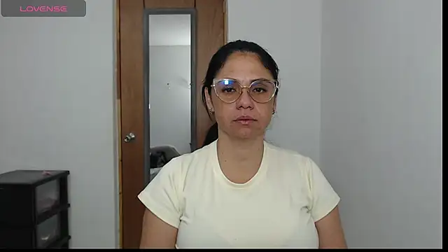 selena ferri online show from 02/23/26, 06:49