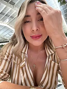 Snapshot of Alexa_seexy1 chatting on 02/28/26, 01:17 Alexa seexy1 online show from 02/28/26, 01:17