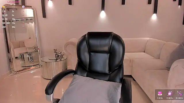 MiaRoberts1 online show from 01/24/25, 06:25