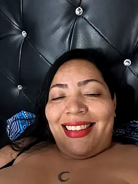 NIKOLE1301 online show from 12/19/25, 09:55